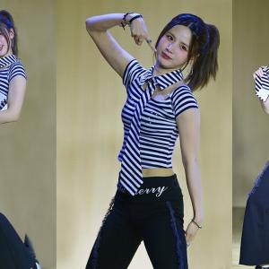 (8K60P) 아이칠린 ICHILLIN' 지윤 JIYOON FANCAM - 신곡 ♬  XL (Extra Love) | FANSIGN | 250810 | 8K60P