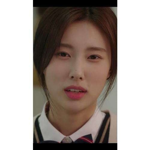 강혜원한테 고백받았다.