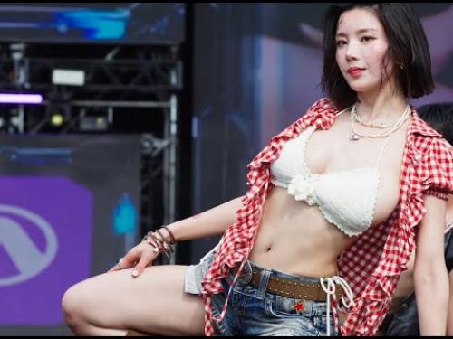 아이즈원  권은비 KWON EUNBI 250706 WATERBOMB 2025