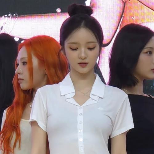 250913 ICHILLIN'(아이칠린) - LION cover  이지 직캠