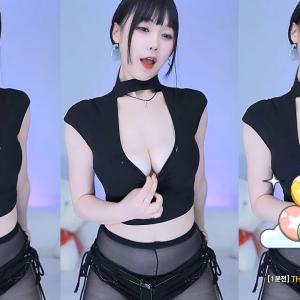 SOOP Highlights 효카 (purelove2) "Gambare Gambare Senpai + Banana Shake + Yasisi" Dance