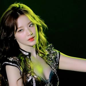 [4K] 240804 (여자)아이들 슈화 LATATA 직캠 ((G)I-DLE SHUHUA FanCam)