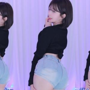 김빵귤 (flower1023) SOOP Highlights 🍊 "B.B.B" Twerk jean shorts