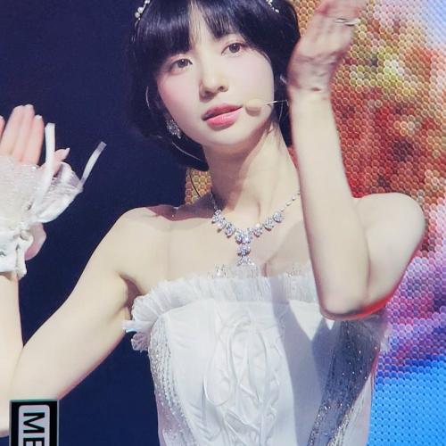 오마이걸은 확실히 유빈신이 비주얼 에이스네