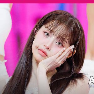 [MPD직캠] 츄 직캠 4K 'XO, My Cyberlove' (CHUU FanCam) | @MCOUNTDOWN_2026.1.22