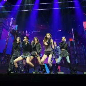 241125 이즈나(IZNA) 'IZNA' 직캠(fancam) @showcase 쇼케이스