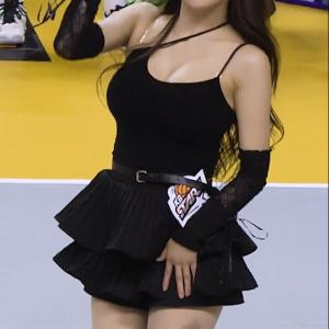 25-26 kb스타즈 강지은치어리더 dirty work 4 공연 직캠 #shorts #강지은 #kb손해보험 #배구 #직캠 #응원 #영상 #치어리더 #에스파