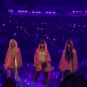 250803 i-dle (아이들) '퀸카 (Queencard)' | KCON LA 2025 Day 3 @ Crypto.com Arena, Los Angeles