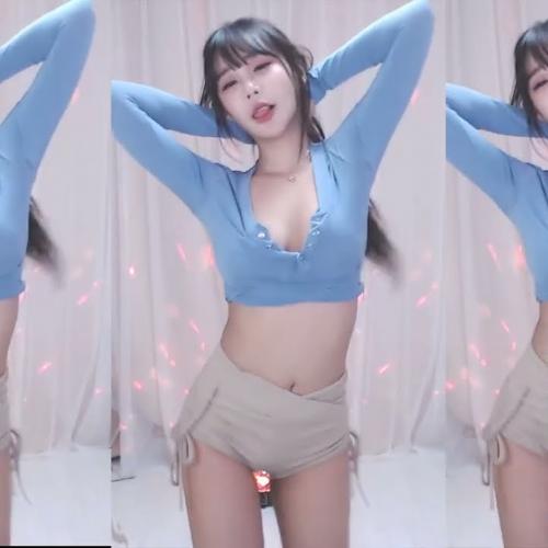 0:02 / 3:53   11012022 BJ 하루S2 (Haru S2) - 제로투 Zero Two