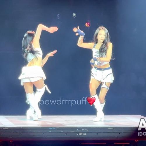 250122 - TWICE - MAKE ME GO - LA D2 - 4K 직캠 FANCAM