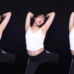 쭈루리(ljm0787) [클립]5월 18일부터한 제로투 떡상중입니다 30초 102개