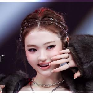 [안방1열 직캠4K] 미야오 엘라 'BURNING UP' (MEOVV ELLA FanCam) @SBS Inkigayo 251102