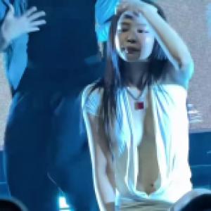 she ate 😳 #jennie #blackpink