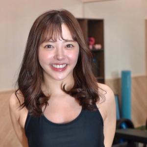 【kawaii】はぁ〜い！！wwwお尻の限界に挑む！！www오구라유나