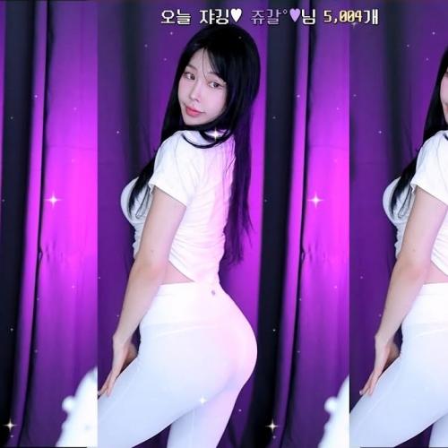 ♥바니♥ (nayanaa) AfreecaTV stream Dance - B.B.B 🍑