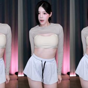 AfreecaTv BJ햄찡 (gusdk2362) white shorts - 뚜두뚜두 Dance