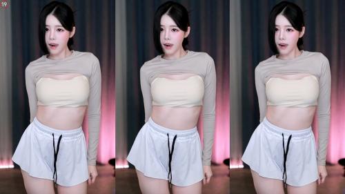 AfreecaTv BJ햄찡 (gusdk2362) white shorts - 뚜두뚜두 Dance