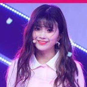 [입덕직캠] 프로미스나인 하영 직캠 4K ‘다시 만난 세계’ (fromis_9 HA YOUNG FanCam) | @MCOUNTDOWN_2019.01.03