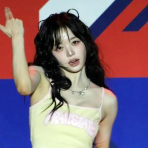 250820 트리플에스 (tripleS) 김채원 (KimChaewon) - Girls Never Die @울산 조정페스티벌 직캠(Fancam).by.Shaytyen