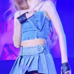 요망한 청청의상 매끈한 검속 엉벅지 ITZY 유나 류진 리아