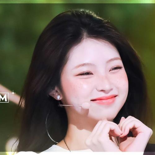 진짜 끼 많은게 바로 느껴지는 키키 하음 직캠