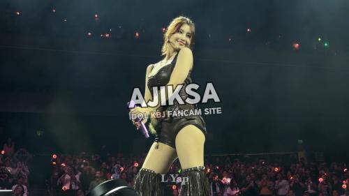 TWICE - MARS, I GOT YOU, The Feels 4K Fancam @ ‘This Is For’ World Tour: Oakland Day 1