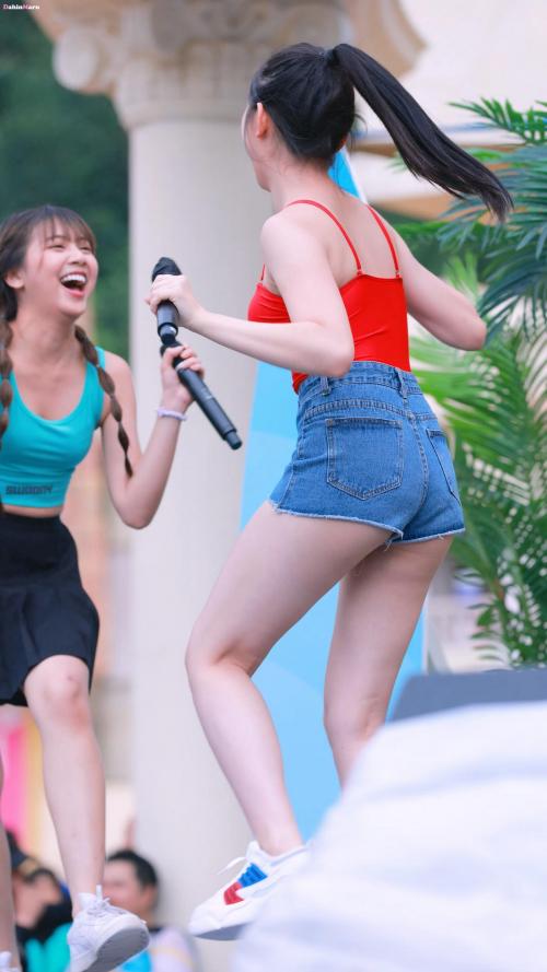 잼민지 8k 직캠 뜨자마자 저장