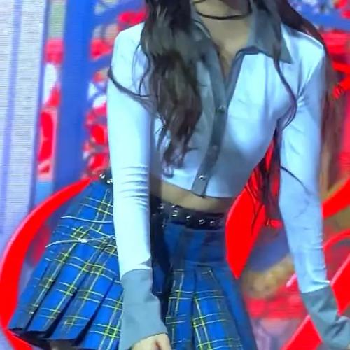 Bang bang 안유진 슬로우모션