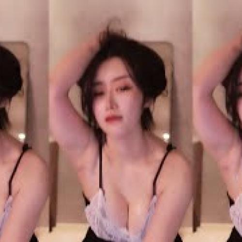 虎牙 AzZ丶崽崽酱三分甜 精油热舞 2021-12-06 중국 BJ 댄스