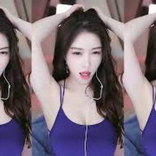 网易cc 万人迷 舌功展示 20211111 중국 BJ 댄스