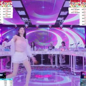 철구형2(y1026) 씨나인 죽음의1:1데스매치 마지막 카운트다운 시작합니다..