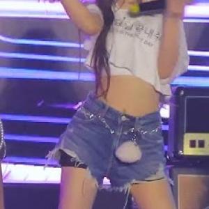 250510 미야오 안나 (MEOVV ANNA) - MEOW 직캠 @NIKE AFTER DARK TOUR