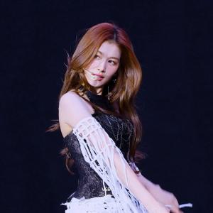 [4K] 250416 콜드플레이 오프닝 Feel Special 트와이스 사나 직캠