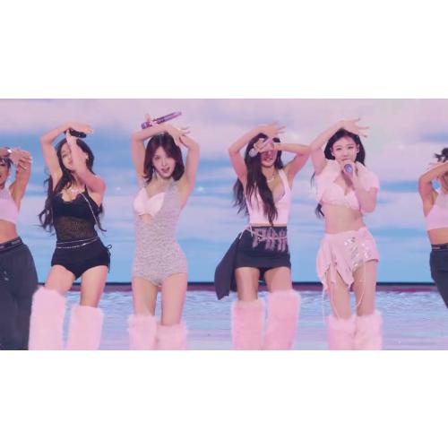 TWICE Performs at the 2025 Victoria’s Secret Fashion Show