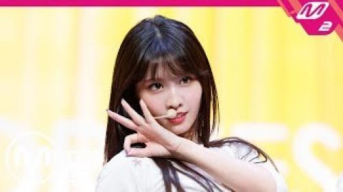 트와이스 모모 직캠 'YES or YES' (TWICE MOMO FanCam) | @MCOUNTDOWN_2018.11.8