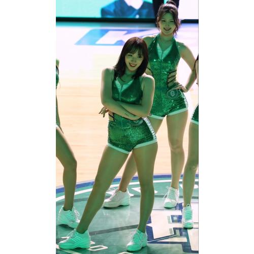 마지막은 더 파워풀하게 !! 하지원 치어리더 #하지원 #河智媛 #hajiwon #하지원치어리더 #원주DB프로미 #치어리더 #cheerleader #직캠 #shorts