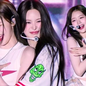 이즈나(izna) 정세비(JEONGSAEBI) :: IWALY :: 원광대학교 축제 250513 fancam