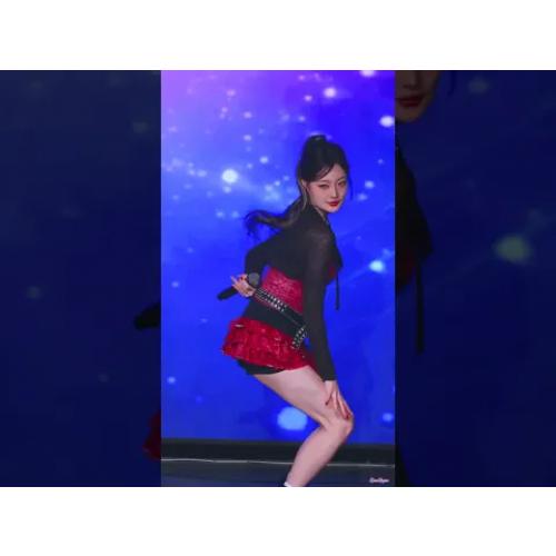 치스(W!TCHX) -블랄라 마고 8k 직캠 fancam @한류문화공동체 신촌 케이팝 페스티벌