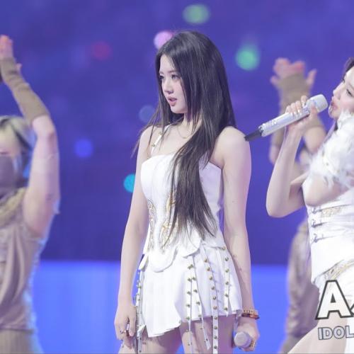 [4K] 251225 BABYMONSTER RORA 베이비몬스터 로라 'WE GO UP + PSYCHO' | SBS GayoDaejeon 가요대전