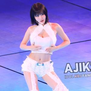 [4K] 250719 트와이스 모모 'THIS IS FOR + STRATEGY' 직캠  (TWICE MOMO FanCam)