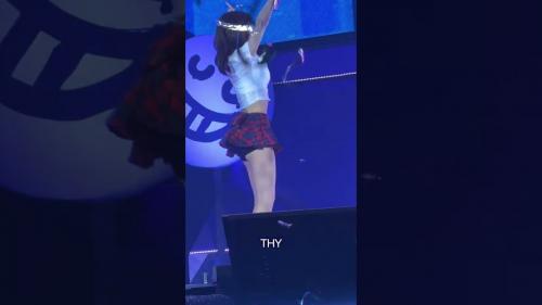 fancam twice Momo at 10 anniversary