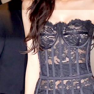 아찔한 란제리 드레스 입고 등장하는 문가영 [비하인드] #문가영