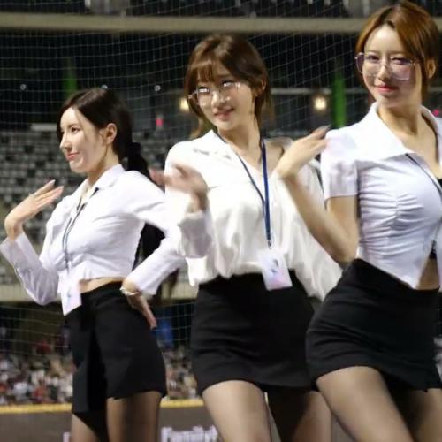 [4K60P] 20250730 李珠珢 李雅英 南珉貞 FubonAngels 三本柱 球賽中場OL服黑絲襪骨盆舞 #李珠珢 #이주은 #李雅英 #이아영 #南珉貞 #남민정