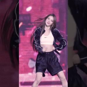 미야오 안나 직캠 'MEOW, 모음｜나이키 우먼스 레이스 250510