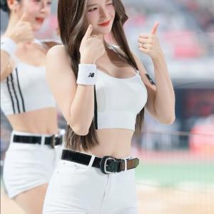 김해리 최고지 다 완벽해~~~♡♡얼굴도 이쁘고