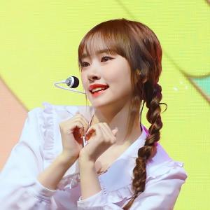 230329 [DELIGHT] 쇼케이스 첫사랑 금희 '열여덟 (Signal)' 직캠 (CSR GEUMHEE)